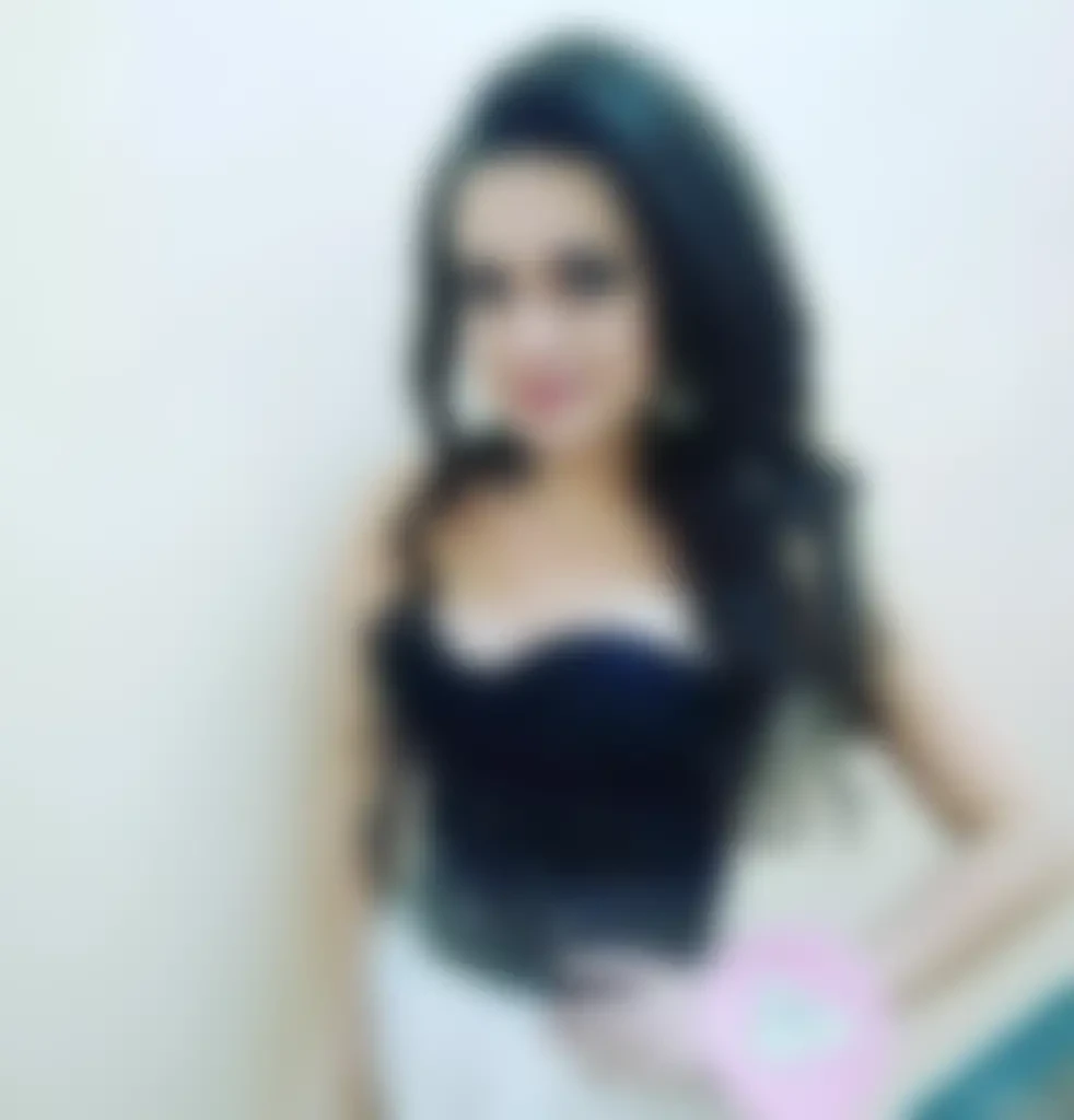Karina Profile image 2