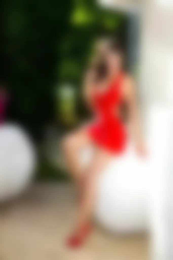 Polina Profile image 2