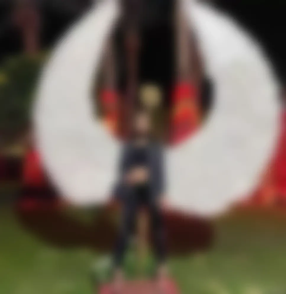 Julia Profile image 4
