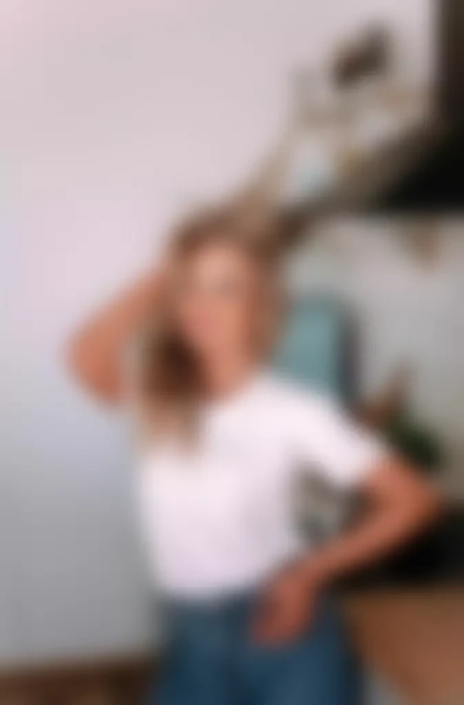 Ekaterina Profile image 4