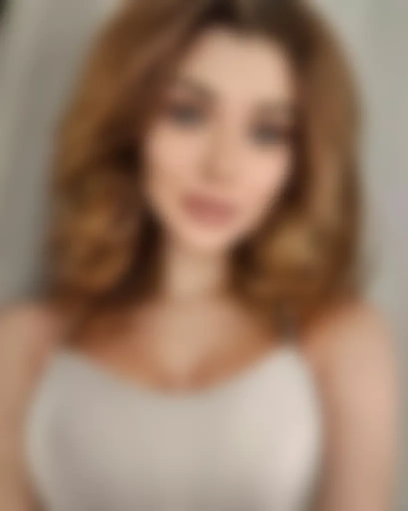 Olena Profile image 3