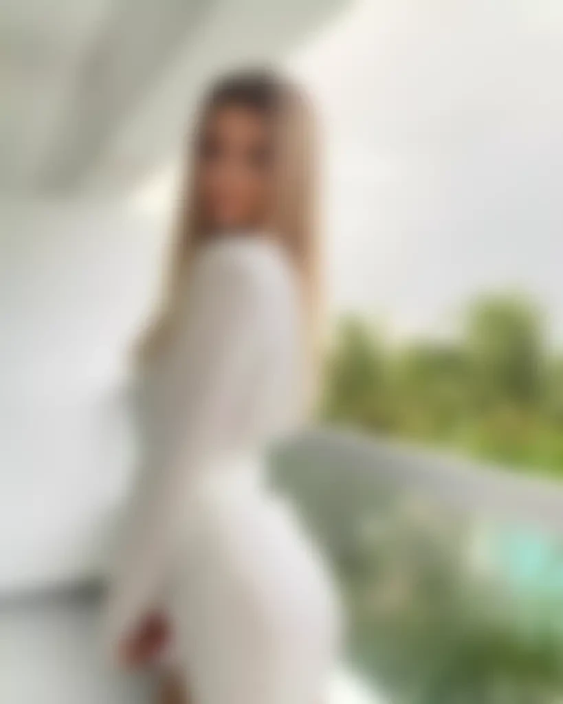 Anna Profile image 3